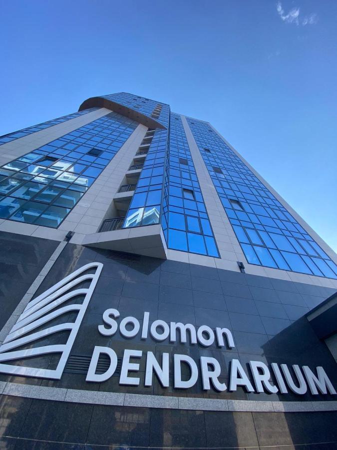 Solomon Dendrarium Lux Apartment Chisinau Exterior foto